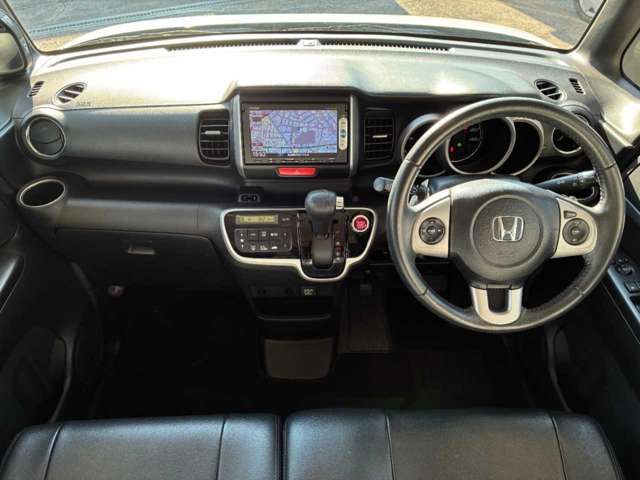 N BOX 4WD