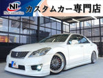 CROWN sedan