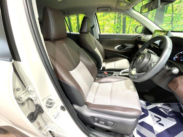 YARIS CROSS HYBRID