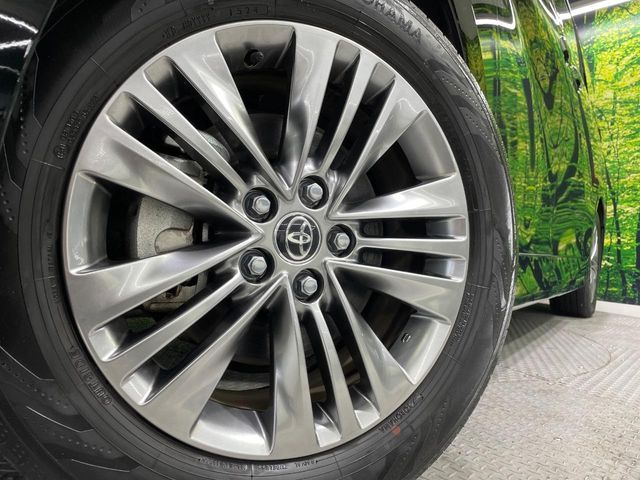 ALPHARD hybrid