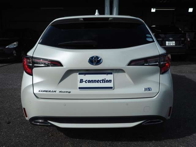 COROLLA TOURING HYBRID 4WD