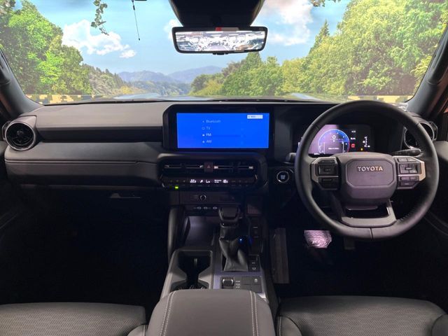 LANDCRUISER 250