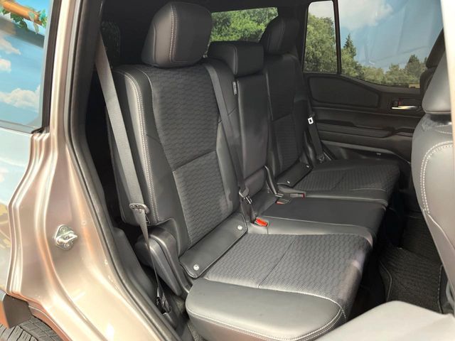 LANDCRUISER 250