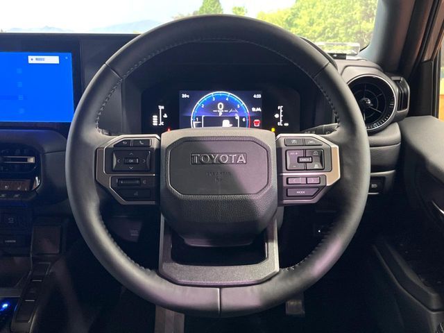 LANDCRUISER 250