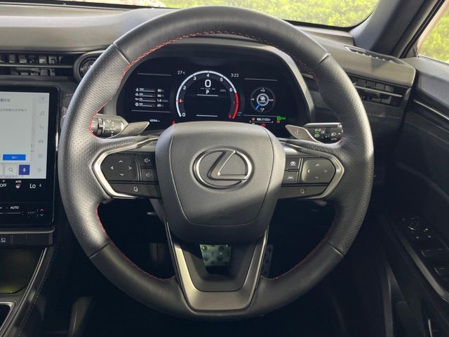 LEXUS LBX