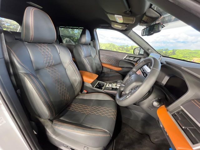 OUTLANDER PHEV