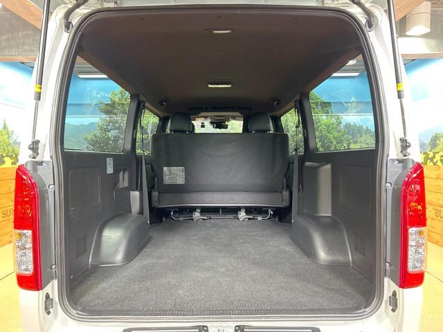 HIACE van 2WD