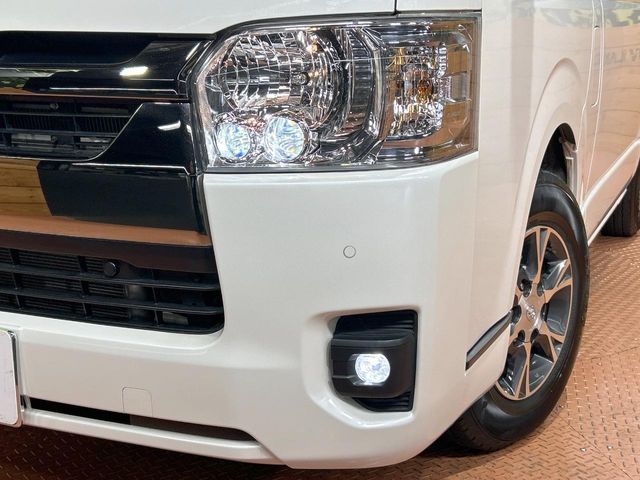HIACE van 2WD