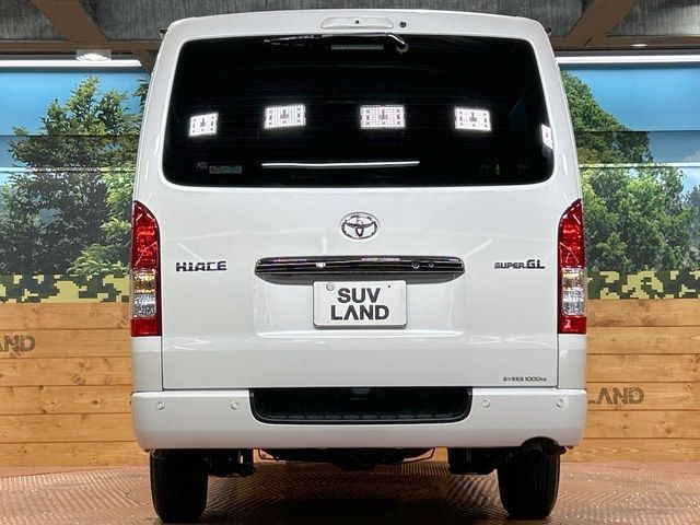 HIACE van 2WD