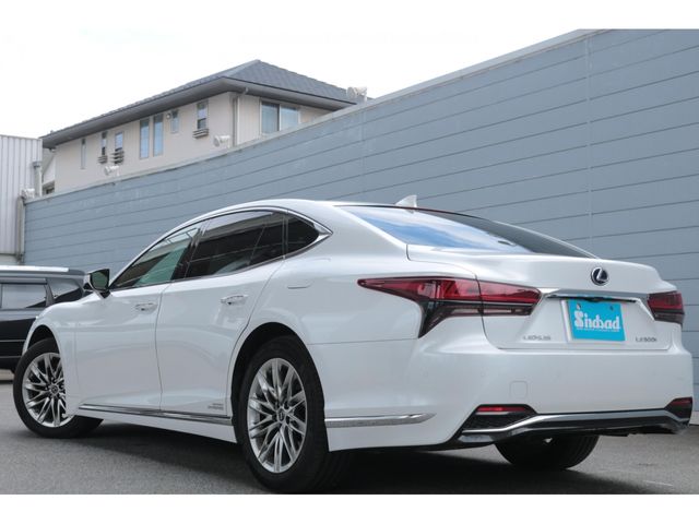 LEXUS LS500h