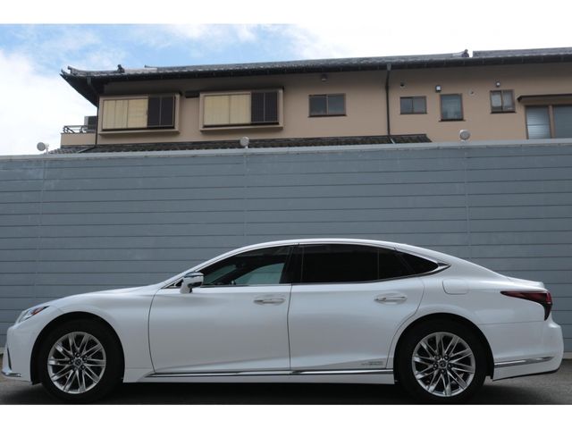 LEXUS LS500h