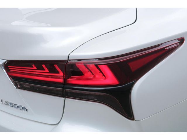 LEXUS LS500h