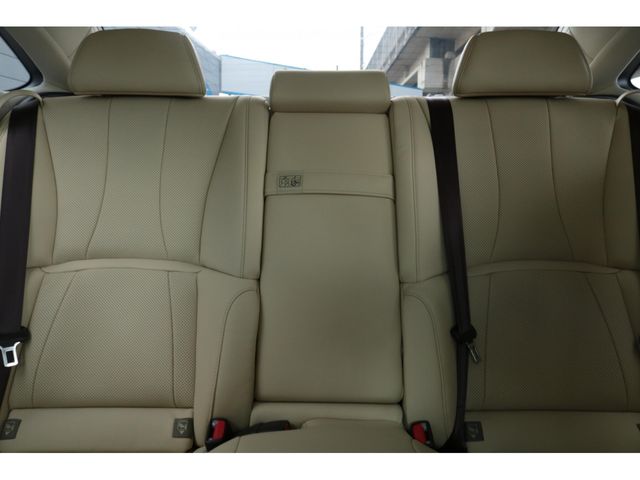 LEXUS LS500