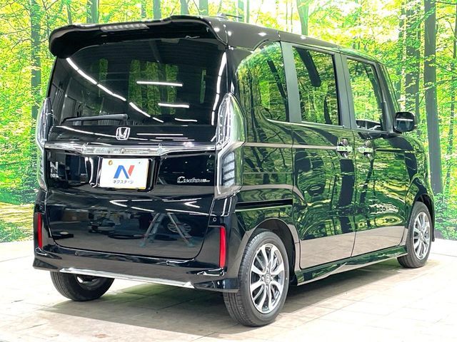 N BOX CUSTOM