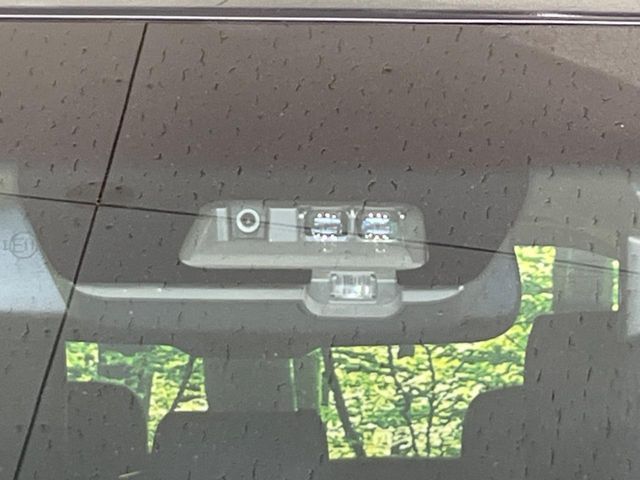 DELICA D:5 4WD