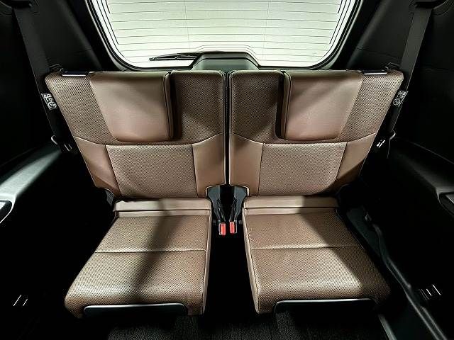 LANDCRUISER 250