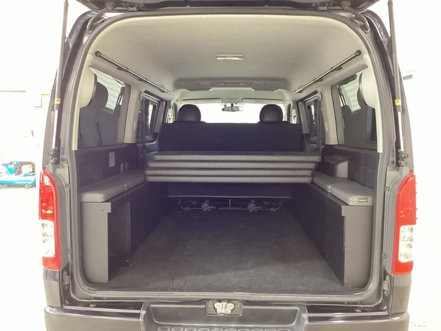 HIACE van 2WD
