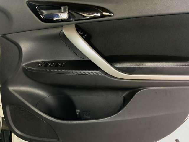 ECLIPSE CROSS 4WD