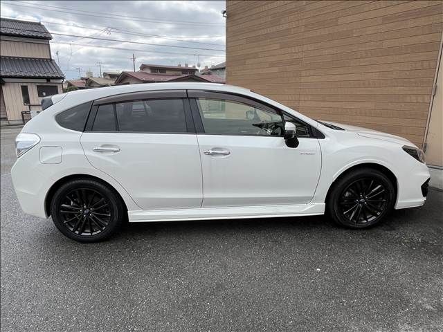 IMPREZA SPORT HYBRID