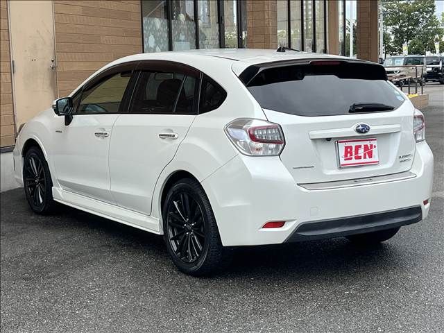 IMPREZA SPORT HYBRID