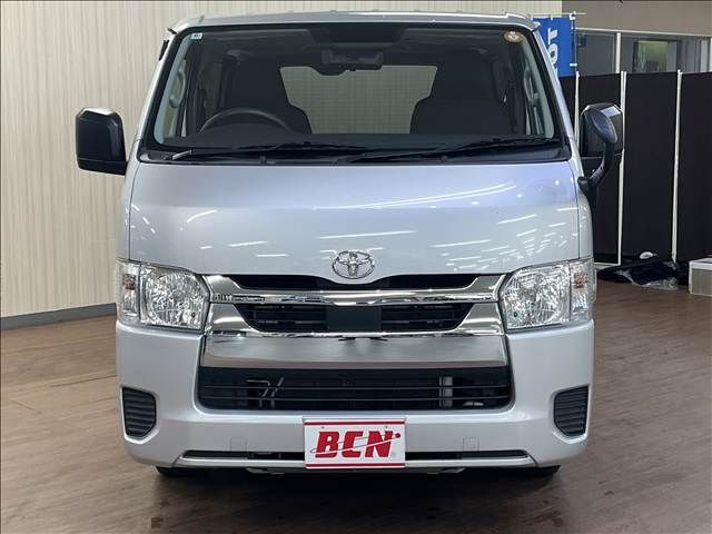 HIACE van 2WD