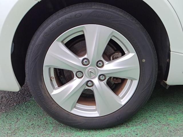 LEXUS IS300h
