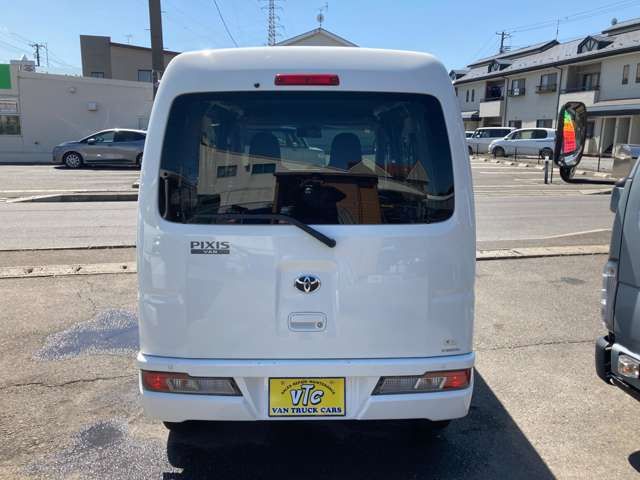 PIXIS van 4WD