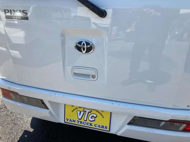 PIXIS van 4WD