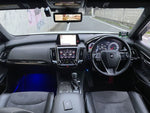 CROWN sedan hybrid