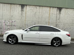 CROWN sedan hybrid