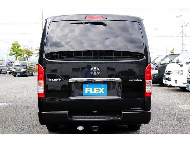 HIACE van 4WD