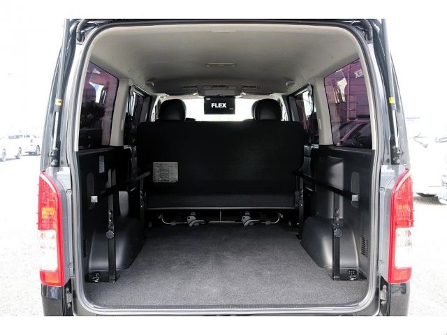 HIACE van 4WD