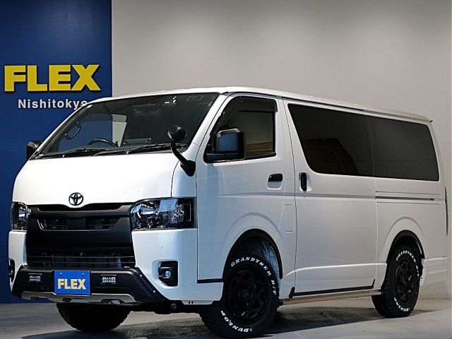 HIACE van 4WD