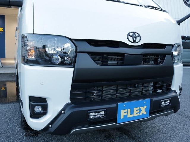 HIACE van 4WD