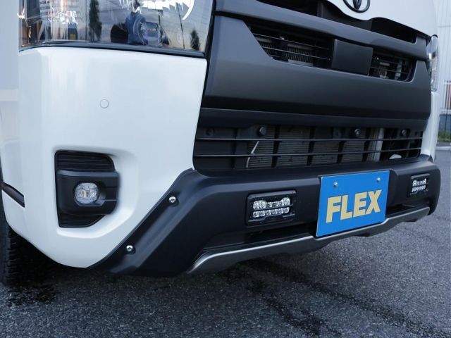 HIACE van 4WD
