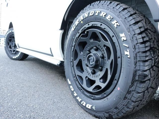 HIACE van 4WD