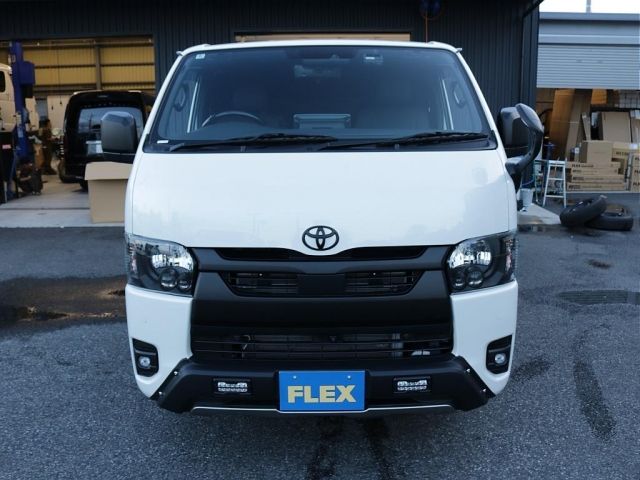 HIACE van 4WD