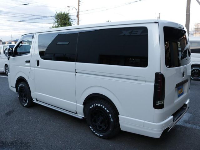 HIACE van 4WD