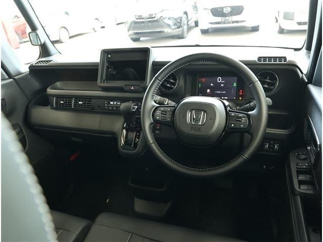 N BOX CUSTOM 4WD