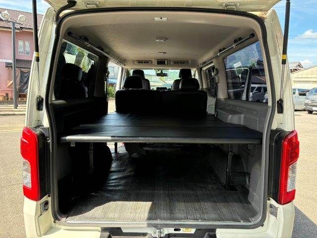 NV350 CARAVAN 4WD