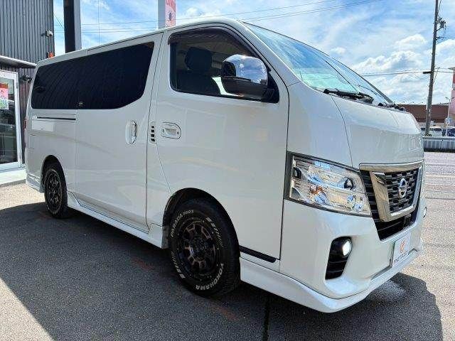 NV350 CARAVAN 4WD
