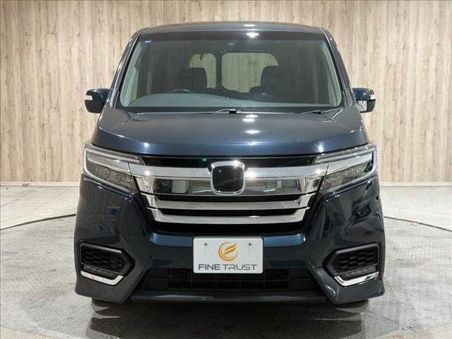 STEPWAGON e:HEV SPADA