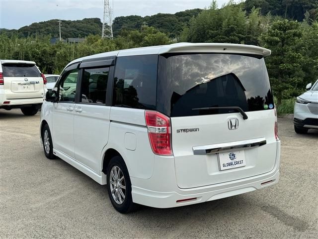 STEPWAGON