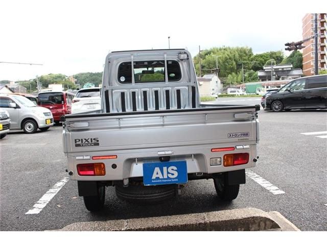 PIXIS truck 4WD