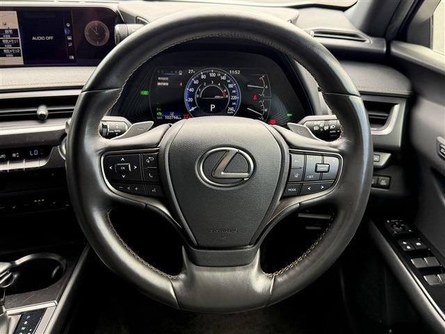LEXUS UX250h