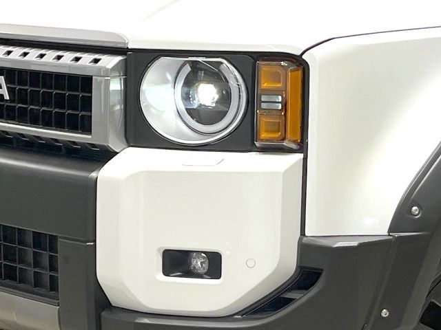 LANDCRUISER 250