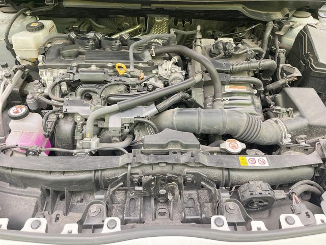 YARIS HYBRID