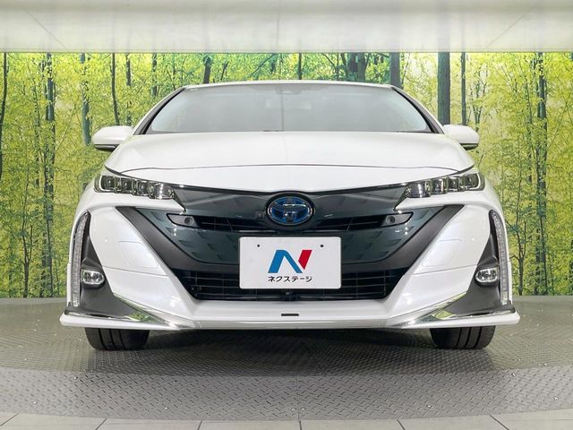 PRIUS PHV