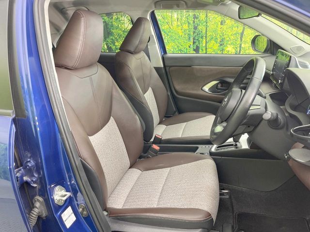 YARIS CROSS HYBRID
