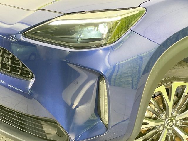 YARIS CROSS HYBRID